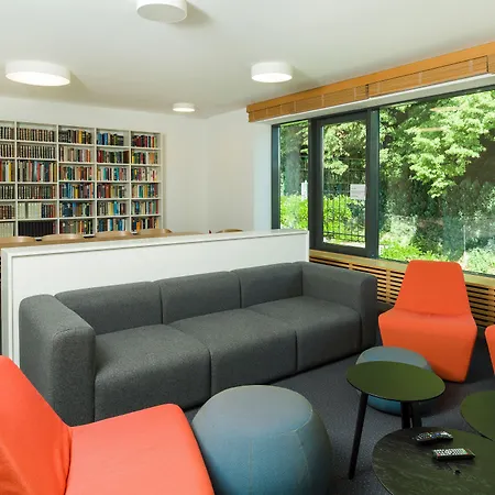 מלון Haus Insel רייכנאו