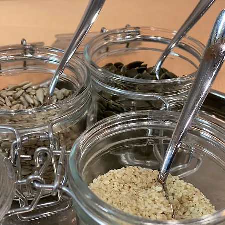 Haus Insel מלון רייכנאו